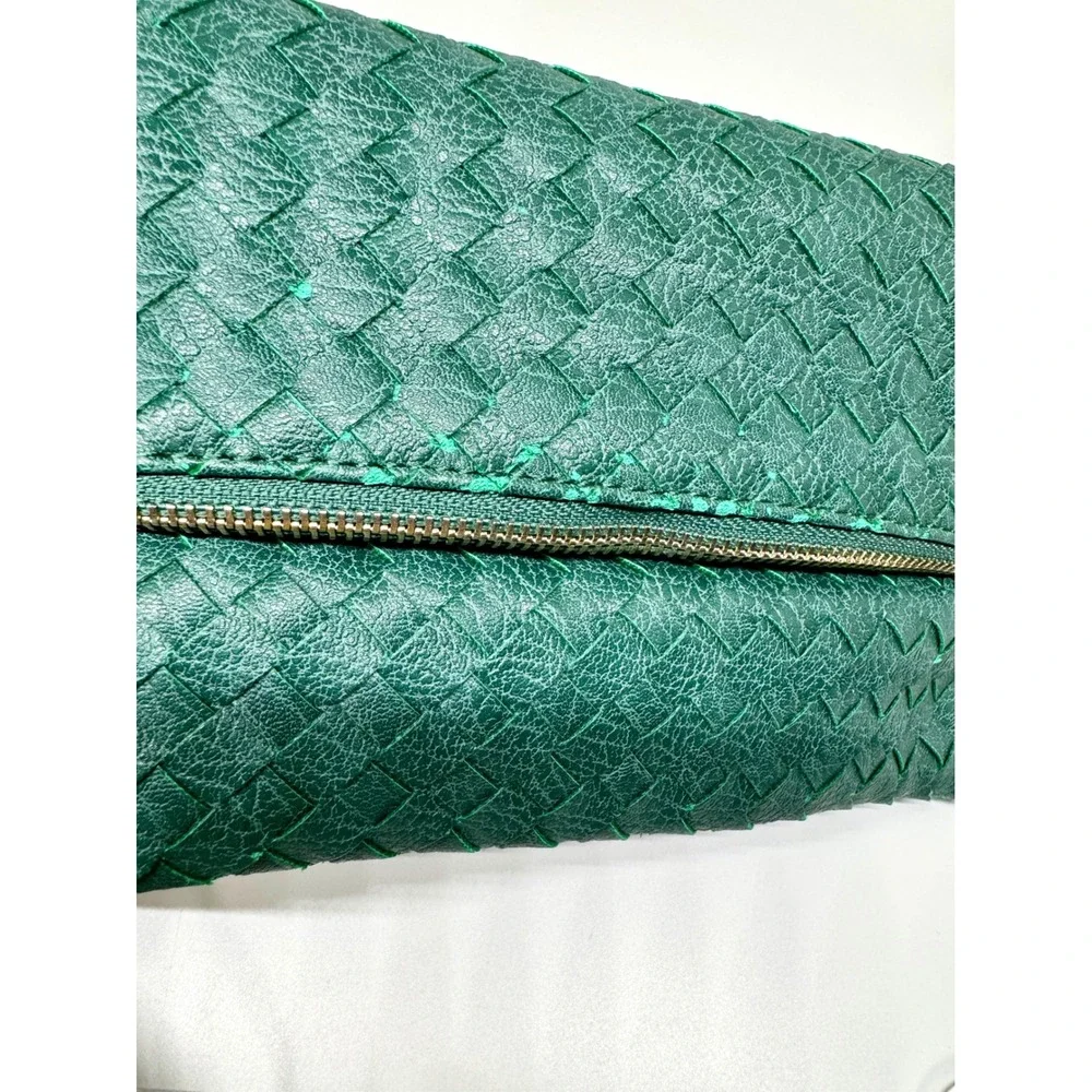 Urban Expressions Green Woven Vegan Leather Foldover Clutch Wristlet Bag